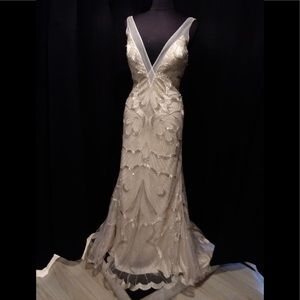 EUC Maggie Sottero wedding Dress Size 6